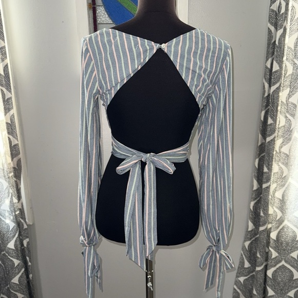 Fanco Open Back Long Sleeve Wrap Top - Picture 5 of 8